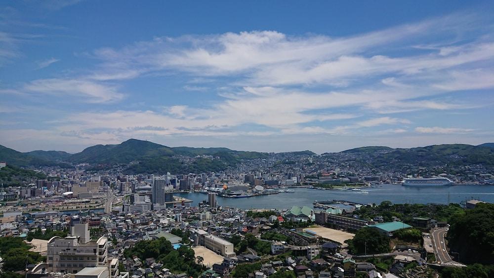 Luke Plaza Hotel Nagasaki Eksteriør billede