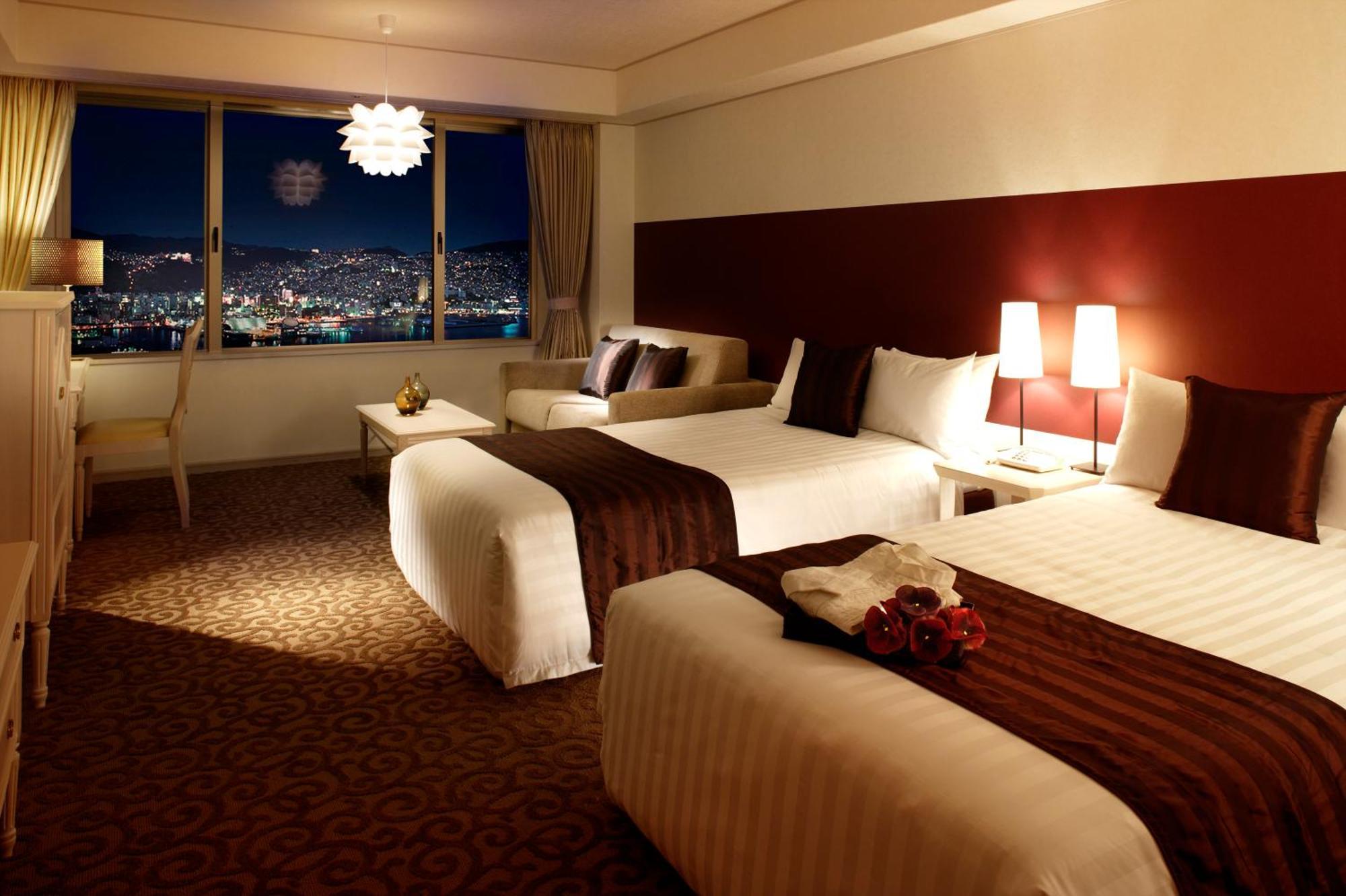 Luke Plaza Hotel Nagasaki Eksteriør billede